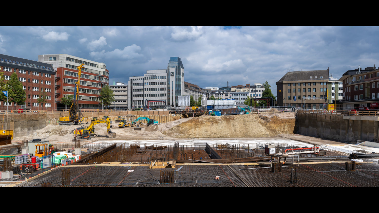 Es Gibt Noch Mehr Baustellen | Markus Kniebes